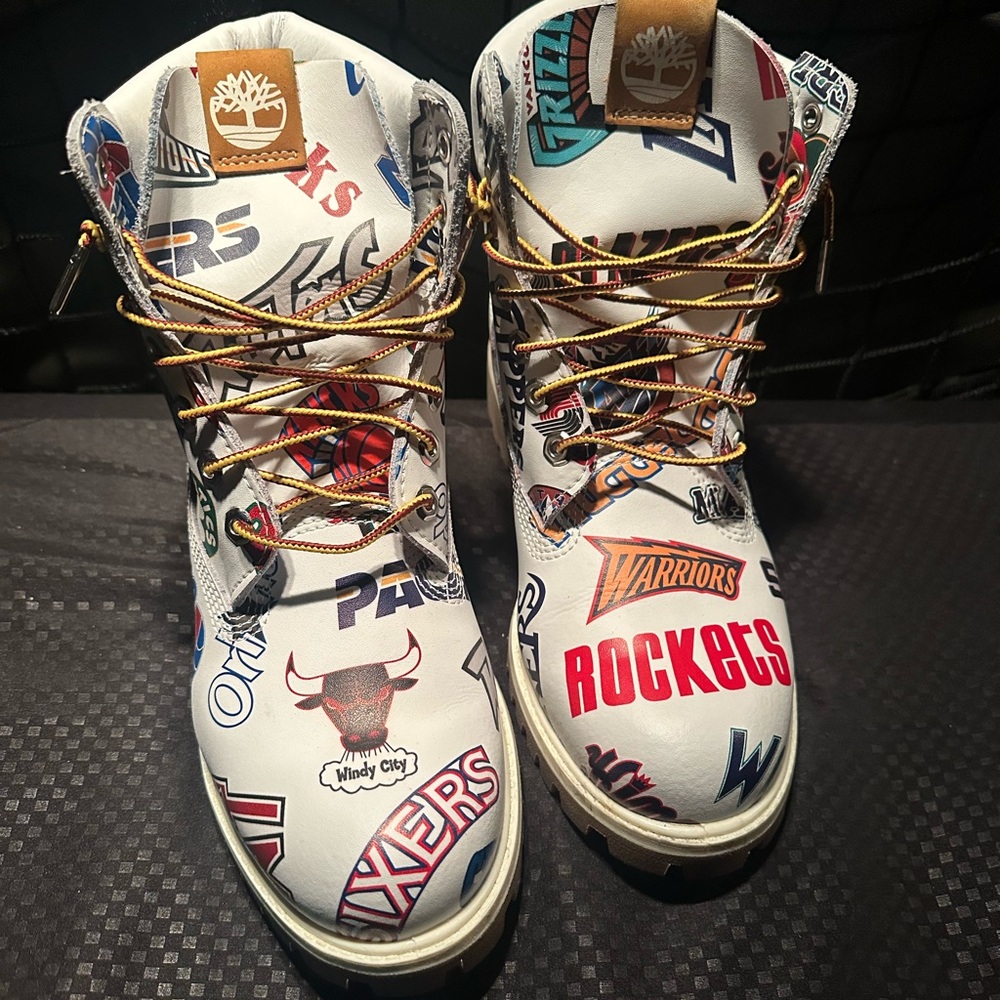 Timberland Mitchell and ness edition